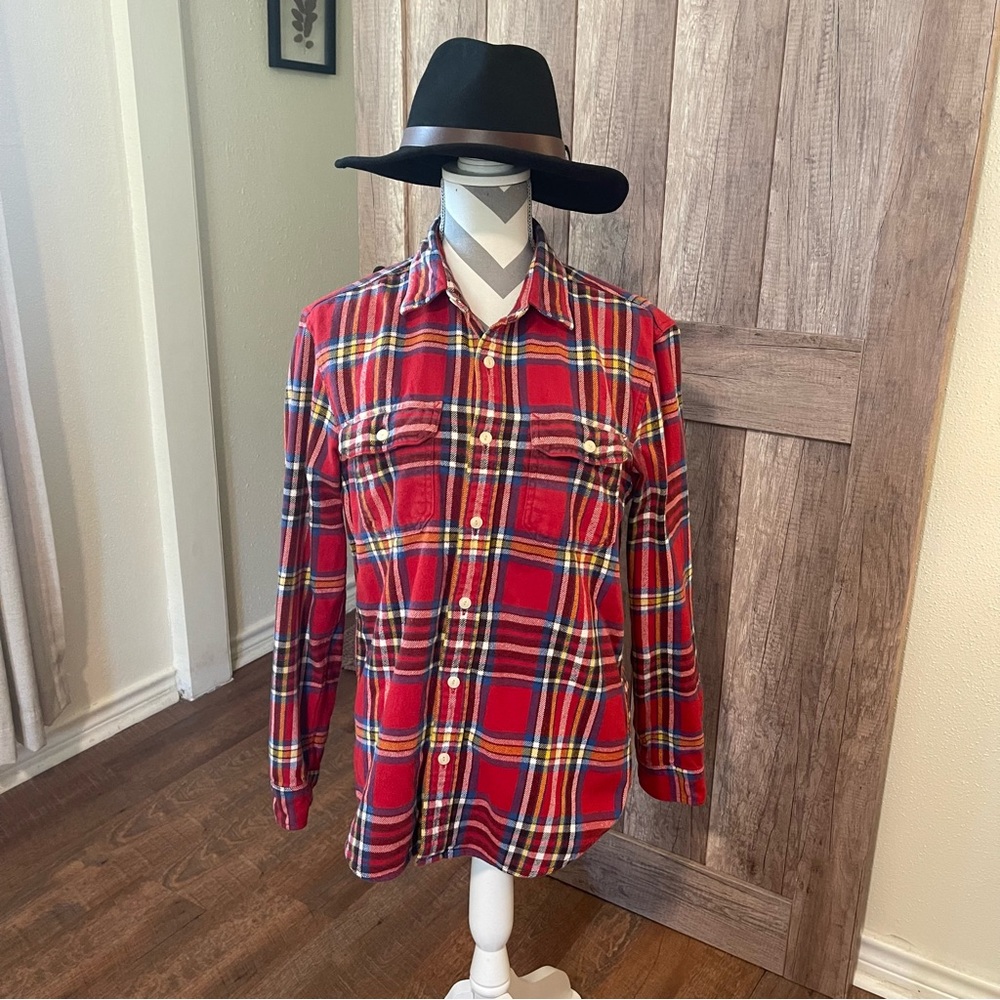 American Eagle flannel red plaid cotton flannel button down women’s shirt Med
